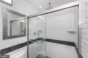 398 Washington Ave, Glen Burnie, MD 21060 - Photo 16