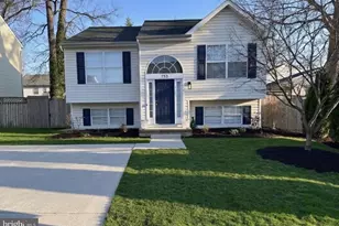 753 210th St, Pasadena, MD 21122 - Photo 1