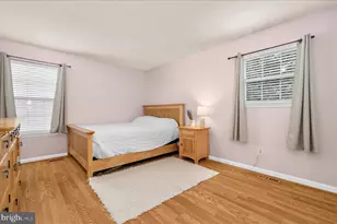 753 210th St, Pasadena, MD 21122 - Photo 22