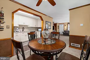 443 M St NE, Glen Burnie, MD 21060 - Photo 12