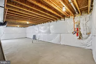 715 Hammonds Ln, Brooklyn, MD 21225 - Photo 28