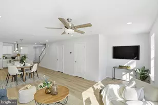 715 Hammonds Ln, Brooklyn, MD 21225 - Photo 8