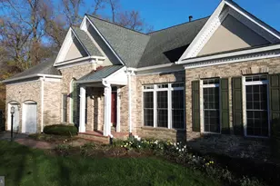 715 Pumphrey Farm Dr, Millersville, MD 21108 - Photo 4