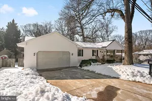 1123 Oak View Dr, Crownsville, MD 21032 - Photo 2