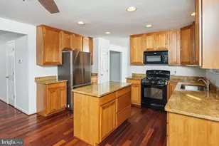 4951 Dogwood St, Shady Side, MD 20764 - Photo 10