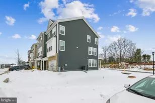 1646 Aster Ln, Hanover, MD 21076 - Photo 4