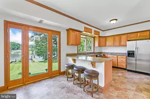 212 Greenland Beach Rd, Curtis Bay, MD 21226 - Photo 2