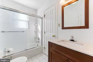 623 Chapelgate Dr, Odenton, MD 21113 - Photo 18