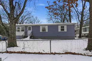 4 Boxwood Rd, Annapolis, MD 21403 - Photo 2