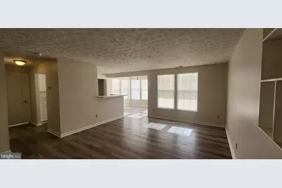 703 Orchard Overlook #102, Odenton, MD 21113 - Photo 2