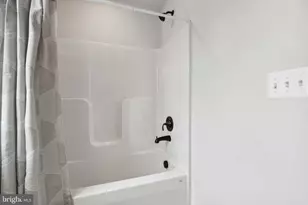 7713 Woodlawn Ave, Pasadena, MD 21122 - Photo 26