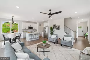 7713 Woodlawn Ave, Pasadena, MD 21122 - Photo 8