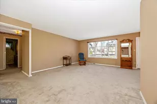 7991 Perthshire Path, Glen Burnie, MD 21061 - Photo 6