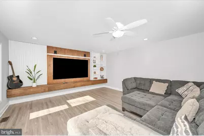 241 Armstrong Lane, Pasadena, MD 21122 - Photo 16