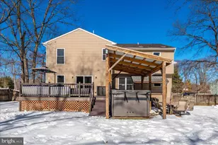 241 Armstrong Ln, Pasadena, MD 21122 - Photo 48