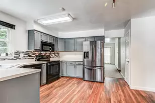 1301 Water Oak Dr, Pasadena, MD 21122 - Photo 10