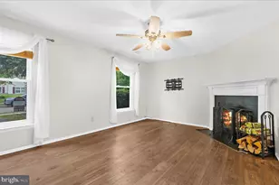 8085 Castle Rock Ct, Pasadena, MD 21122 - Photo 8