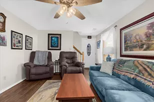 8085 Castle Rock Ct, Pasadena, MD 21122 - Photo 4