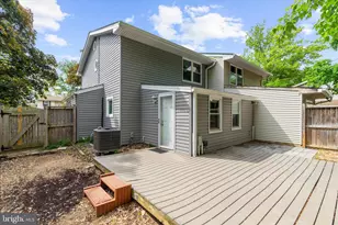 8085 Castle Rock Ct, Pasadena, MD 21122 - Photo 36