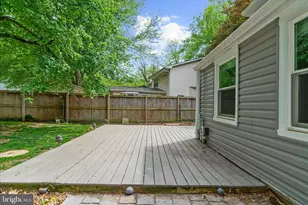 8085 Castle Rock Ct, Pasadena, MD 21122 - Photo 32