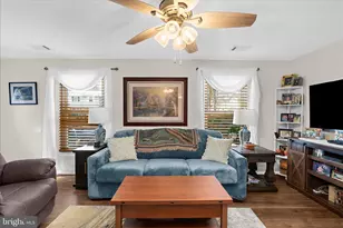 8085 Castle Rock Ct, Pasadena, MD 21122 - Photo 6