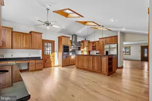 326 Cedar Ln, Annapolis, MD 21403 - Photo 20