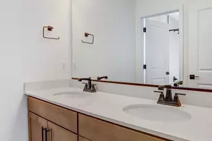 5729 Howard Dr, Glen Burnie, MD 21061 - Photo 50