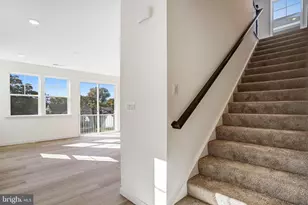 5729 Howard Dr, Glen Burnie, MD 21061 - Photo 10