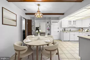 8005 Woodholme Cir, Pasadena, MD 21122 - Photo 10