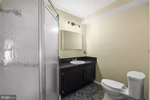 8005 Woodholme Cir, Pasadena, MD 21122 - Photo 26