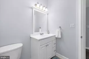 813 201st St, Pasadena, MD 21122 - Photo 26