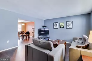 588 Valleywood Rd, Millersville, MD 21108 - Photo 4