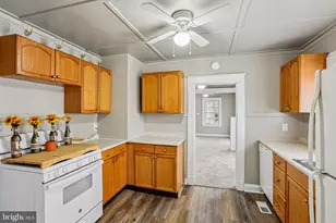 104 Baltimore Ave, Glen Burnie, MD 21061 - Photo 10