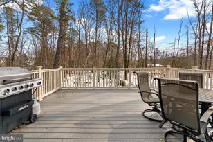 8249 Hickory Hollow Dr, Glen Burnie, MD 21060 - Photo 44