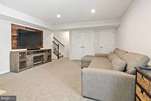 8249 Hickory Hollow Dr, Glen Burnie, MD 21060 - Photo 38