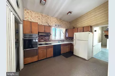 7425 Hawkins Drive, Hanover, MD 21076 - Photo 14