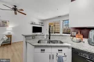 2006 Peggy Stewart Way, Annapolis, MD 21401 - Photo 6