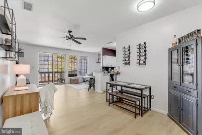 2006 Peggy Stewart Way #204, Annapolis, MD 21401 - Photo 2