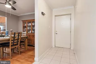 300 Hilltop Ln, Annapolis, MD 21403 - Photo 6