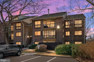 300 Hilltop Ln, Annapolis, MD 21403 - Photo 2