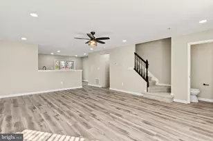 454 Renfro Ct, Glen Burnie, MD 21060 - Photo 4