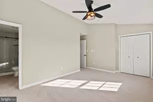 454 Renfro Ct, Glen Burnie, MD 21060 - Photo 10