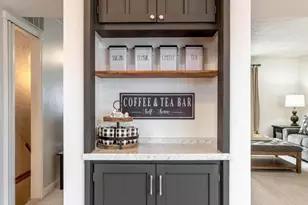 8561 Kim Marie Ct, Pasadena, MD 21122 - Photo 10