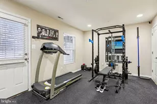 7512 Goldfinch Ct, Glen Burnie, MD 21060 - Photo 16