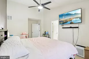 7512 Goldfinch Ct, Glen Burnie, MD 21060 - Photo 10