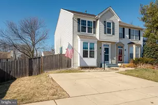 2282 Indian Summer Dr, Odenton, MD 21113 - Photo 2