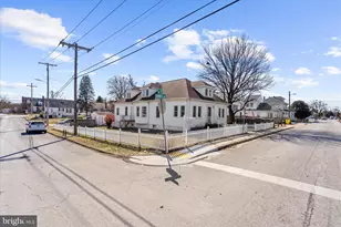 317 Doris, Baltimore, MD 21225 - Photo 2