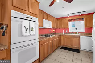317 Doris, Baltimore, MD 21225 - Photo 4