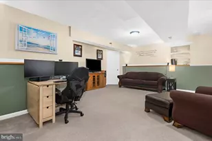 8026 High Oak Rd, Glen Burnie, MD 21060 - Photo 40