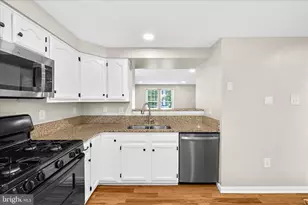 577 Quaker Ridge Ct, Arnold, MD 21012 - Photo 12